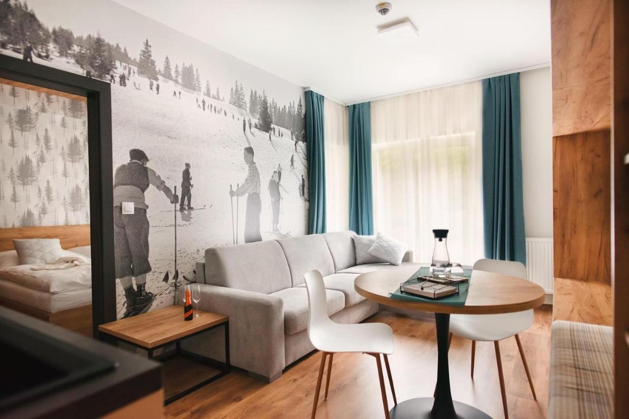 Apartmany Palenica & Ostredok - Galeria Apartments Jasna Lucky Demänovská Dolina Esterno foto