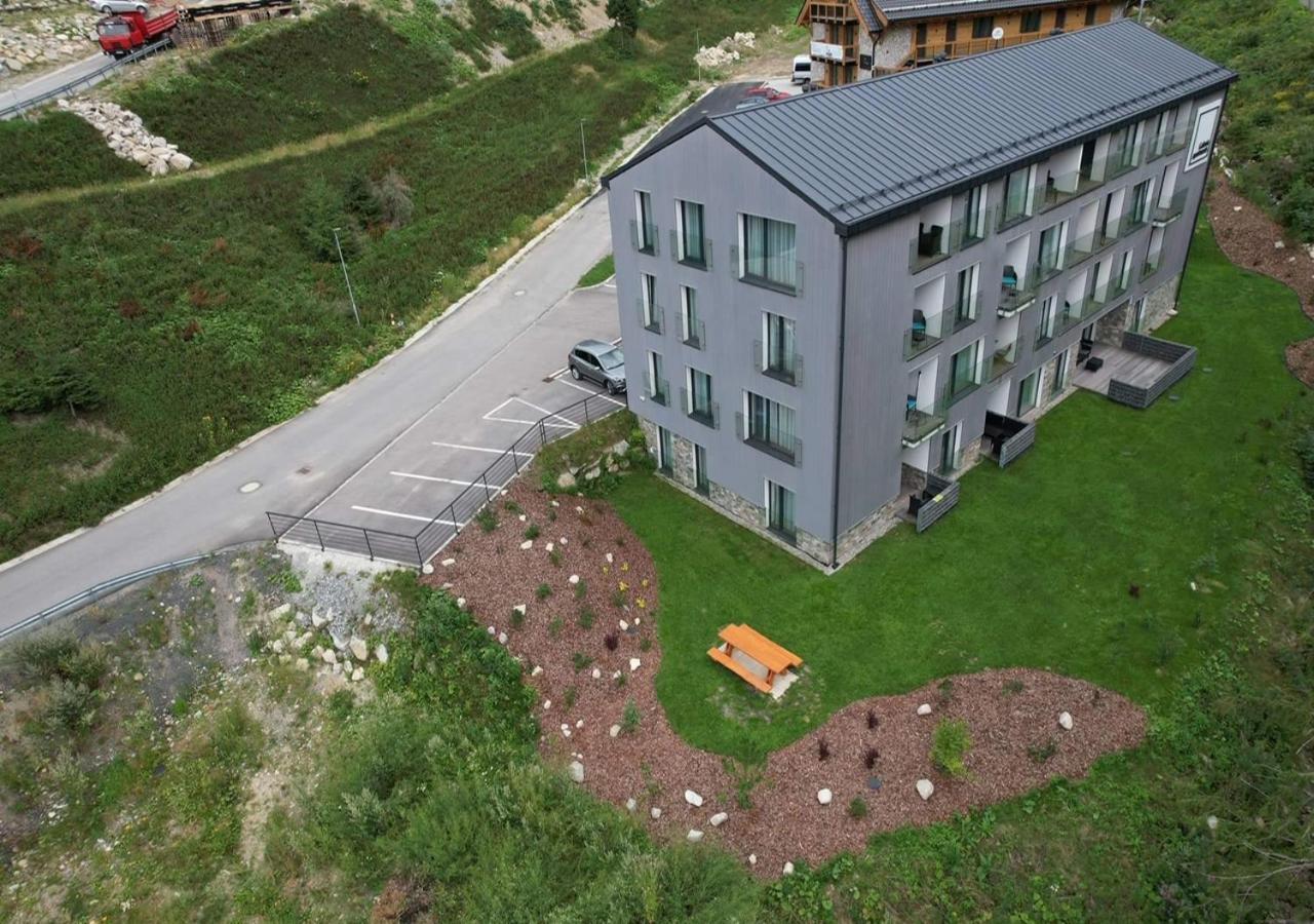 Apartmany Palenica & Ostredok - Galeria Apartments Jasna Lucky Demänovská Dolina Esterno foto