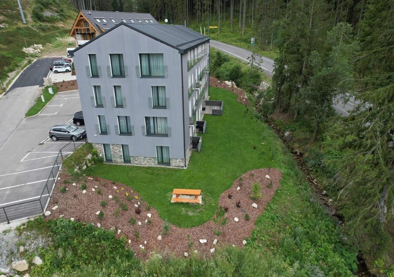 Apartmany Palenica & Ostredok - Galeria Apartments Jasna Lucky Demänovská Dolina Esterno foto